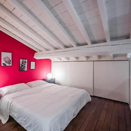 Apartmán Ghirlandina Loft - In The Historic Center Of *