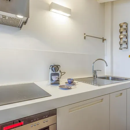 Apartamento Ghirlandina Loft - In The Historic Center Of *