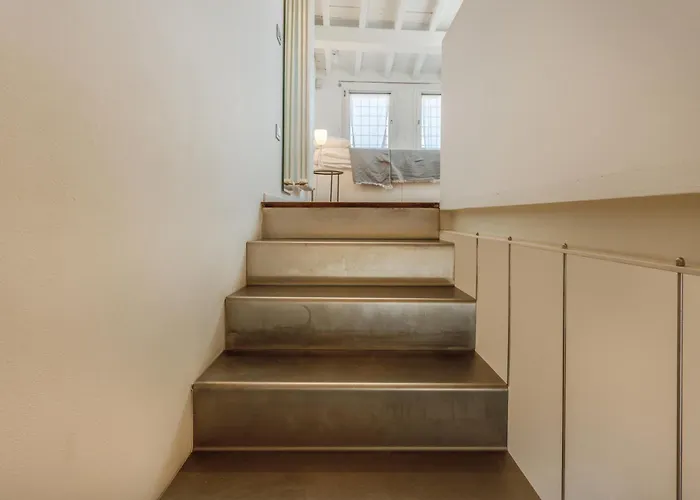 Ghirlandina Loft - In The Historic Center Of 公寓