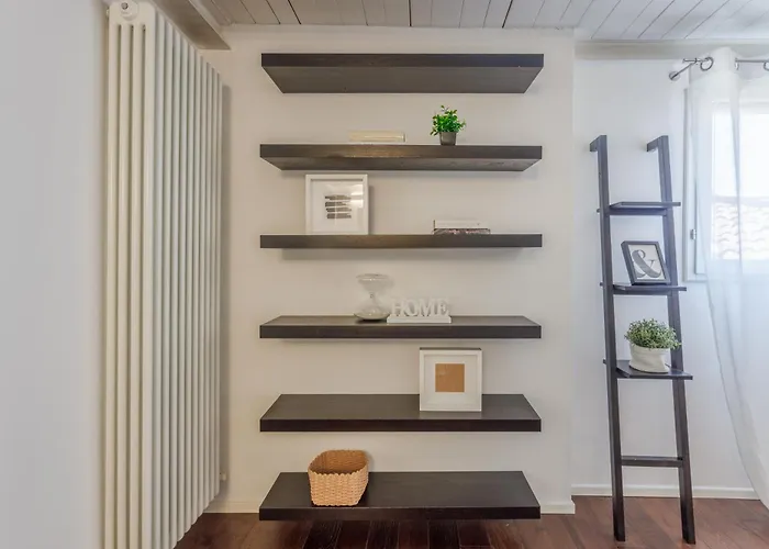 Ghirlandina Loft - In The Historic Center Of